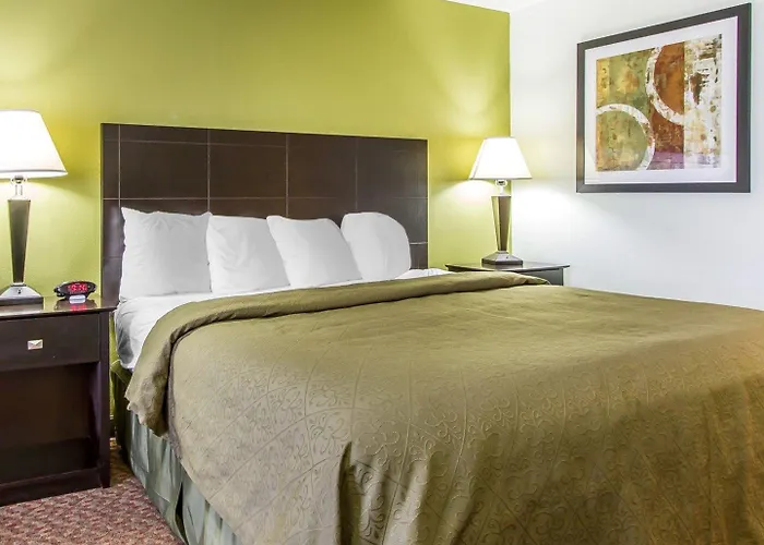 Quality Inn Pontiac