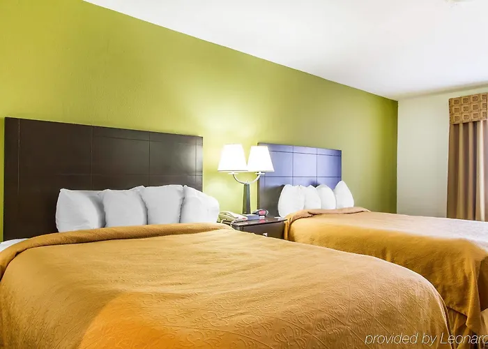 Quality Inn 4*